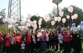 Manisalı kadınlar meme kanserine dikkat çekti