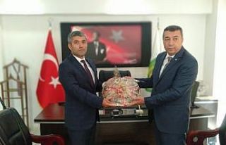 MTB Başkanı Özcan, Minibüsçüler Odasını ziyaret...