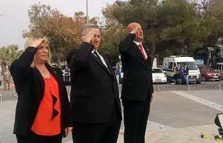 Muhtarlardan Metmetçik’e destek