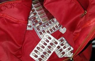 Narkotik polisinden uyuşturucu uygulaması: 11 gözaltı