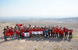 NEÜ öğrenci toplulukları başkanları doğa yürüyüşünde...