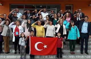 Öğretmenlerden UEFA’ya tepki selamı