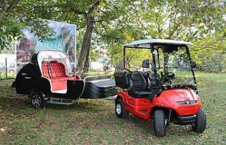 Atlar ölmesin diye elektrikli fayton üretildi