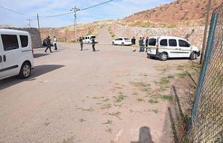 Polisi darp edip kaçan zanlı seken kurşunla hayatını...