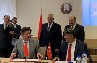 Rektör Polat, Belarus’ta iş birliği protokolü...