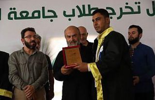 Şam Üniversitesi ilk mezunlarını verdi