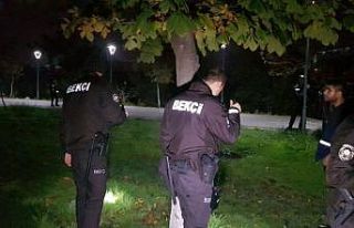 Şehir merkezinde saatlerce ayı aradılar