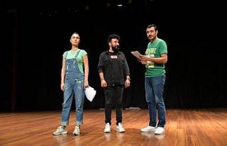 Şehir Tiyatroları, perdelerini ‘Sevgili Doktor’...