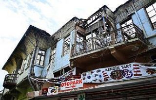 Şener Şen’in doğduğu evin hali içler acısı