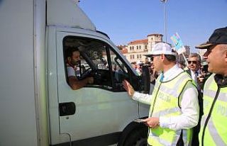 Sivas’ta etkinlikleri “Yaya Geçidi Nöbeti”...