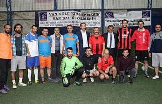 SMMMO’dan Gazeteciler Günü’ne özel dostluk...