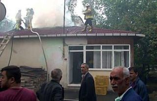 Sobadan çıkan yangın yüzünden evde bulunan hamile...