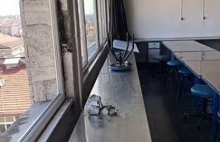 Tahliye kararı verilen Diş Hekimliği Fakültesi’nde...