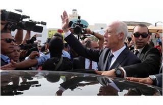 Tunus'un yeni cumhurbaşkanı Kays Said oldu