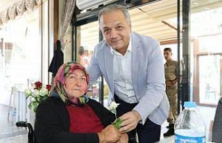 Üçok: “Büyüklerimiz bizim baş tacımızdır”