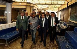 Vali Güzeloğlu esnafla bir araya geldi