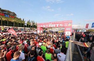 Vodafone 41’inci İstanbul Maratonu Halk Koşusu...