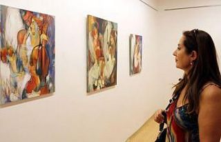 Yasemin Kalyoncu’nun sergisine ilgi