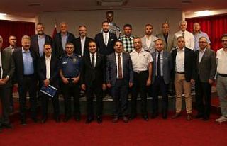 Yeni kaymakam ‘devler’ ile buluştu