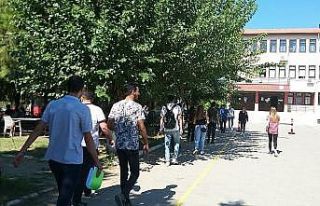 Yenipazar MYO’da öğrenci yolu uygulaması başladı
