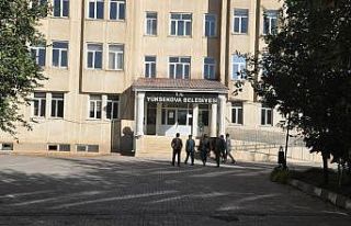 Yüksekova Belediyesine operasyon