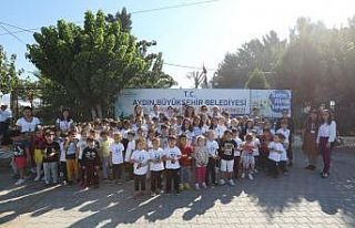 Yüzlerce çocuk Büyükşehir’in hayvan barınağını...