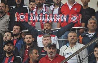 Zonguldak Kömürspor’a 3 bin taraftar destek verdi.