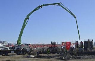 48 derecelik sıcaklıkta jeotermal kaynağın bulunduğu...