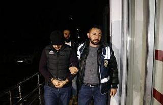 Adana merkezli 3 ilde FETÖ operasyonu: 23 gözaltı...