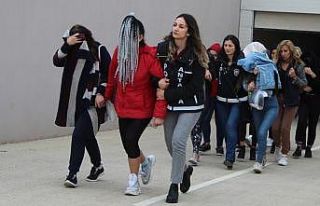 Antalya’da "jigolo yapma" vaadiyle dolandırıcılık:...