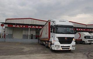 Arnavutluk’taki depremzedelere Türk Kızılay’dan...