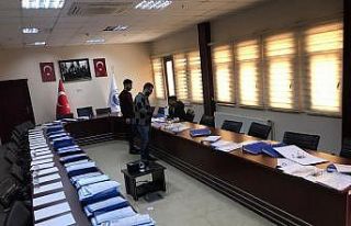 Belediye başkanının maaşı öğrencilere burs...