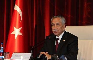 Bülent Arınç, gündem olan sözlerine açıklık...