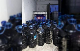 Çanakkale’de 4 bin 100 litre kaçak şarap ele...