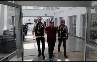 Cinayet davasında mahkeme salonu karıştı