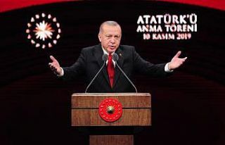 "Ülkemizde yıllardır en büyük ticaret Atatürk...