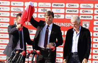 Ertuğrul Sağlam, Samsunspor ile 5 yıllık sözleşme...