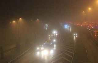 İstanbullular güne sisle uyandı