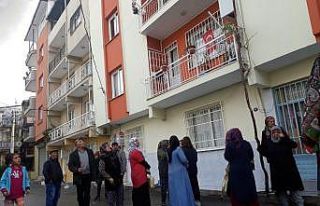İzmir’de korkunç cinayet: Eşini baltayla öldürdü