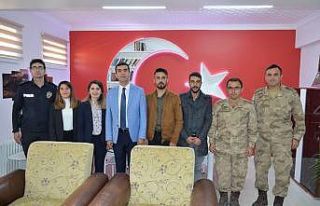 Kahraman gaziye, görev yaptığı ilçede duygulandıran...