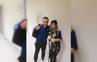 Kanser hastası İrem, Fenerbahçeli futbolcularla...