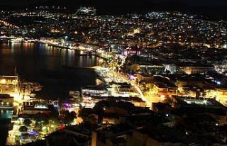 Kuşadası Körfezi beşik gibi