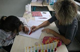 Özel eğitim sınıfları ile hayata tat katıyorlar