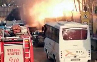 Kadıköy’de korkutan patlama anı kamerada