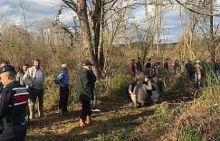 Sandalları alabora olduktan sonra kayıp olan 2 kişiden...