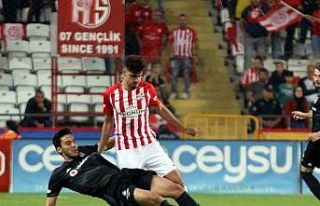 Beşiktaş deplasmanda güldü