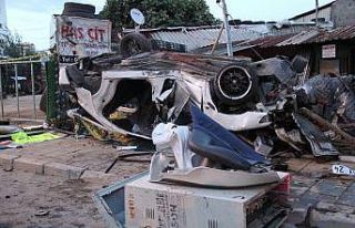 Takla atan araçta can pazarı: 2 ölü, 1 yaralı