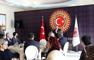 TBMM Başkanı Şentop öğretmenlerle bir araya geldi