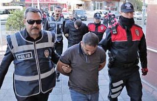 Telefon dolandırıcısı 2 kişi tutuklandı