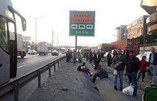 TEM otoyolunda yolcu otobüsünde korkutan yangın